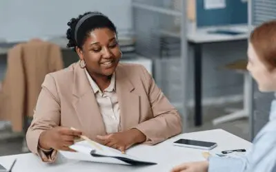 10 HR Buzzwords You’ll Be Hearing More in 2025 (And Why They Matter)